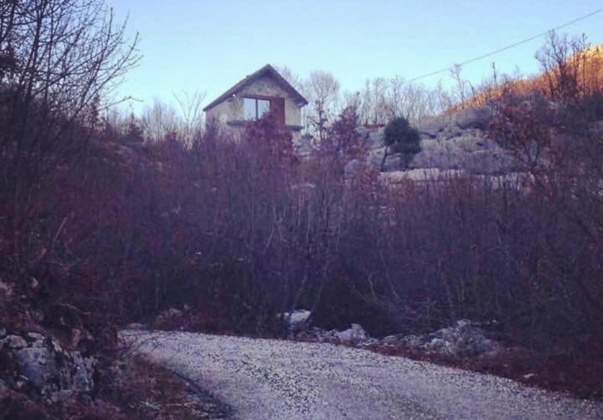 House On The Hill Villa Cetinje Bagian luar foto